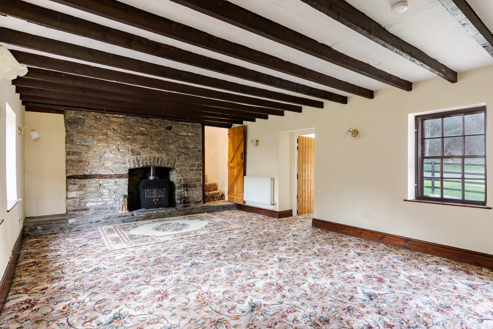 Ty Isaf, Main Road, Gwaelod-Y-Garth, Cardiff, CF15 9HJ